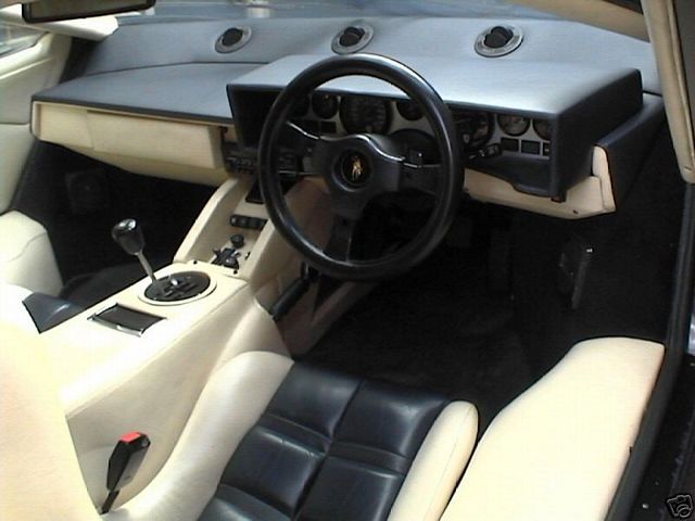1984CountachLP500 S